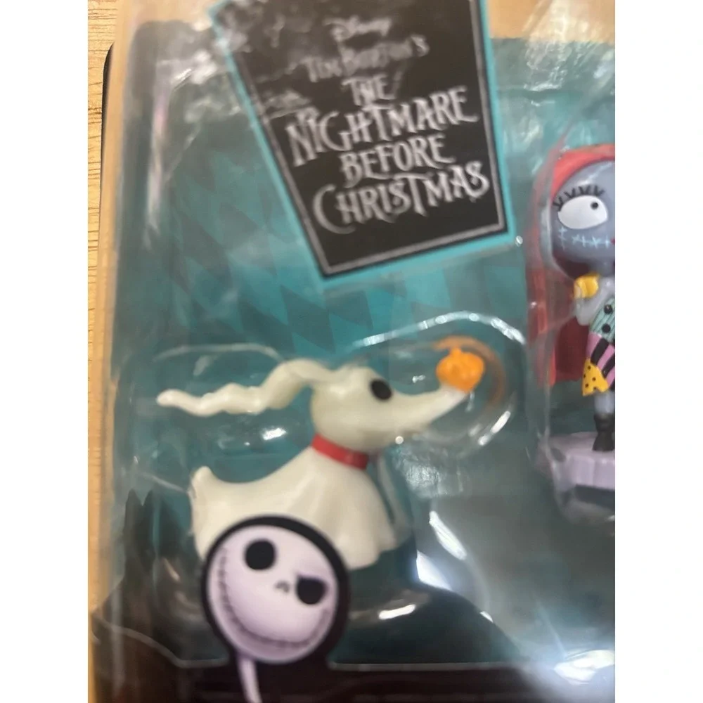 New Disney Tim Burton's Nightmare Before Christmas Glow In Dark Figures - Picture 4 of 9